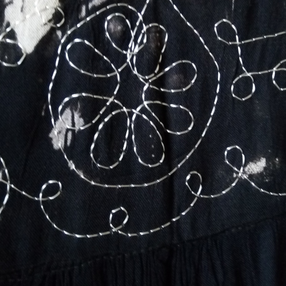 LSI Blouse - Picture 3 of 5
